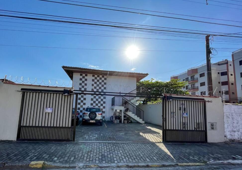 Apto Funcional Proximo A Orla Do Centro Hs5 Ubatuba Ngoại thất bức ảnh